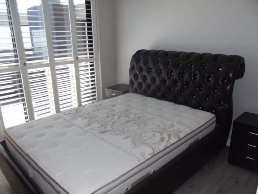 3 Bedroom Property for Sale in Bloubergrant Western Cape